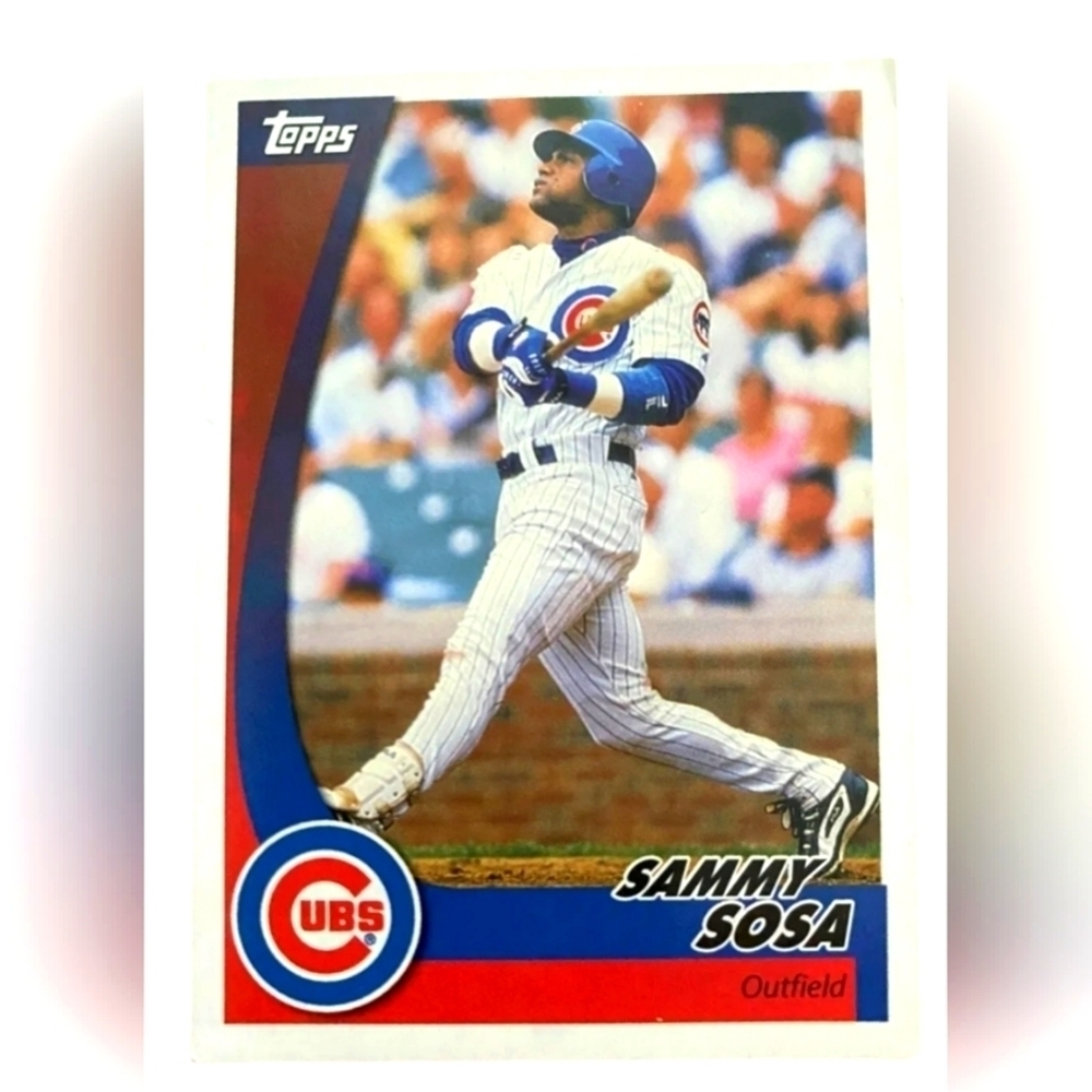 MLB OUTFIELDER SAMMY SOSA CARD OF CHICAGO CUBS IN 2001